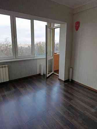 1 кімнатна квартира з видом на Київ у парковій зоні Київ
