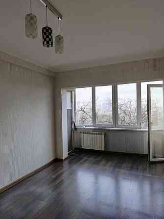 1 кімнатна квартира з видом на Київ у парковій зоні Київ