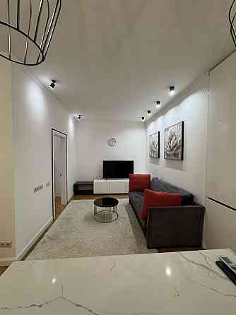 Аренда 3к квартиры ЖК 38  Жемчужина Кадор, ул. Жилянская 68, Центр Київ