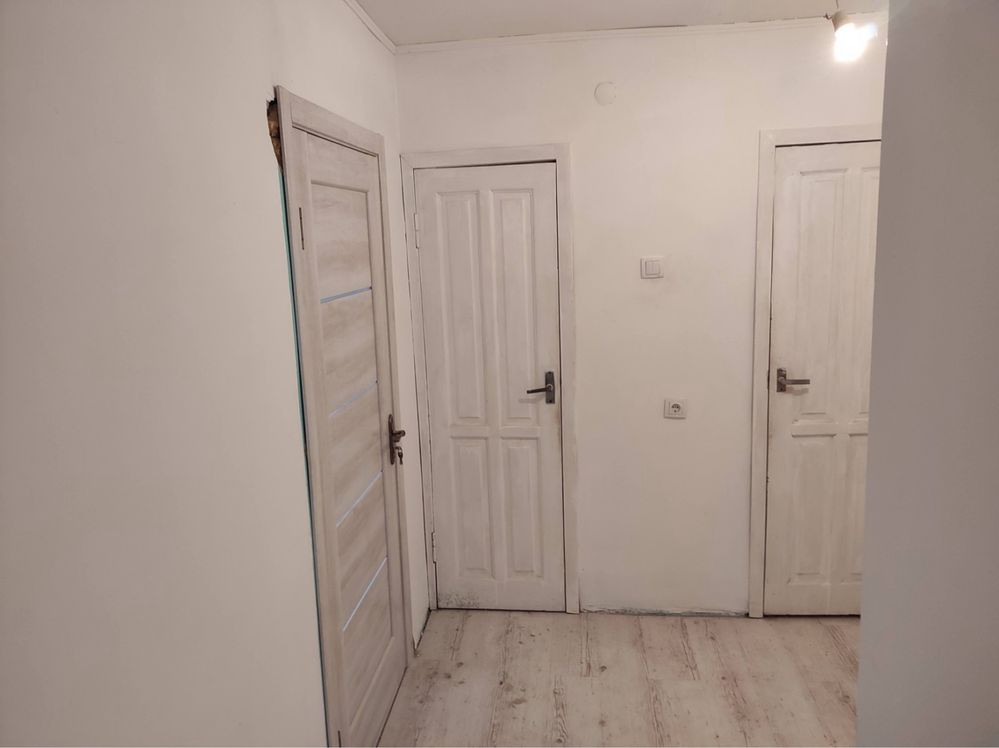 Терміновий ! Продаж 105 к. М. квартири мн Боздош , Володимирська Ужгород - изображение 4