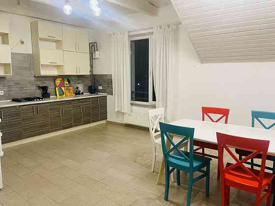 Продаж 2х к квартири з ремонтом в новобудові Львів! Львов