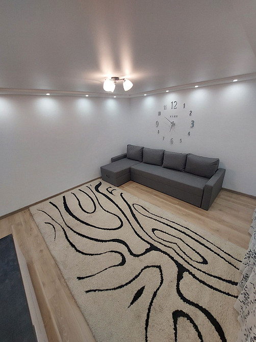 Трьохкімнатна квартира Центр Корабельного району Миколаїв - зображення 2