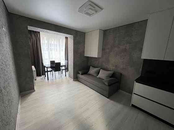 _Однокімнатна на Щасливому з ремонтом Ровно