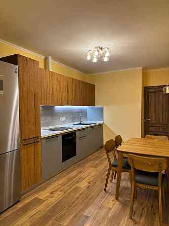 Левка Лук'яненка 29в, затишна, облаштована 1 кім. кв, м Минська, без % Київ