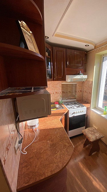 Здається однокімнатна на Ілони Зріні. Мукачево - изображение 1