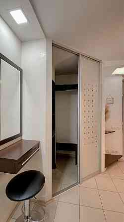 БЕЗ КОМІСІЇ! Стильна 2-кімнатна квартира за 100 м від метро Печерська Київ