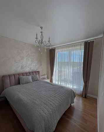 Сучасна та стильна квартира в чудовому ройні міста! Хмельницький