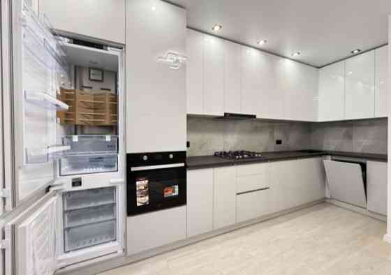 Сучасна та стильна квартира в чудовому ройні міста! Хмельницький