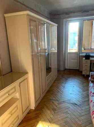 Біля метро Берестейська двокімнатна квартира біля метро Берестейська Київ