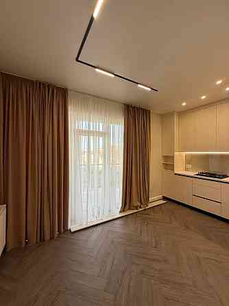 Продаж вишуканої дизайнерської 2-х кімнатної квартири Ужгород