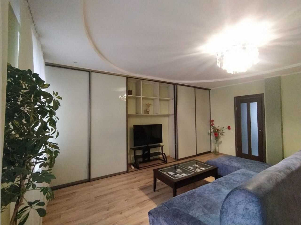 Продаж  нестандартної 2-кімнатної квартири у самому центрі міста! Черкассы - изображение 4