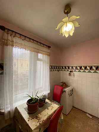 Двухкомнатная в кирпичном доме на Канатной /1 ст. Б. Фонтана Одесса