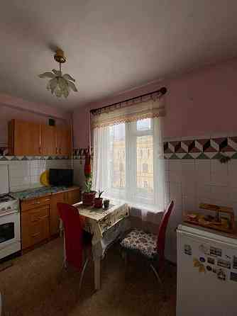 Двухкомнатная в кирпичном доме на Канатной /1 ст. Б. Фонтана Одесса