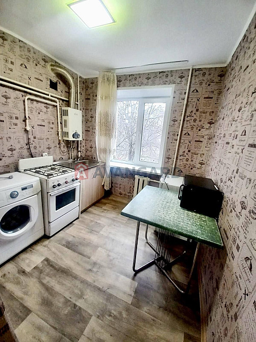 Продам 1 кімнатну квартиру на проспекті Тараса Шевченка Кам`янське (Запорізька обл.) - зображення 1