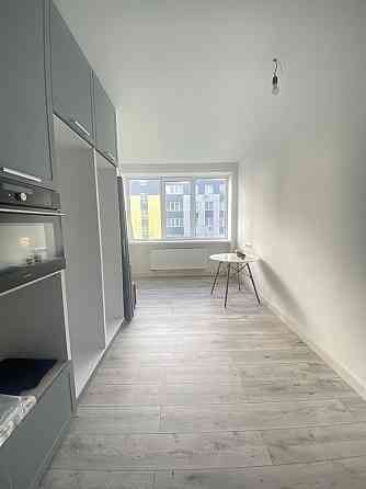 Продам простору двокімнатну квартиру з новим ремонтом. 70 м2 площа Ирпень