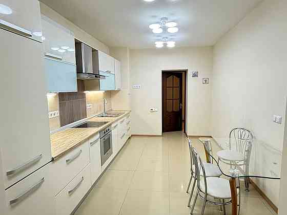 Продаж 3к Квартири 106 м2 вул. Анни Ахматової 31 Позняки БЕЗ КОМІСІЇ Київ