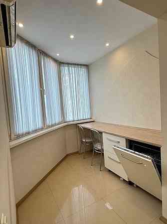 Продаж 3к Квартири 106 м2 вул. Анни Ахматової 31 Позняки БЕЗ КОМІСІЇ Київ