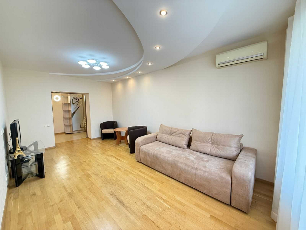 Продаж 3к Квартири 106 м2 вул. Анни Ахматової 31 Позняки БЕЗ КОМІСІЇ Київ - зображення 1