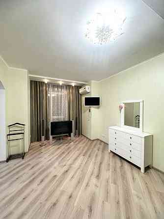 Французский бул 22/1 , новый ЖК , море, Паркинг Одеса