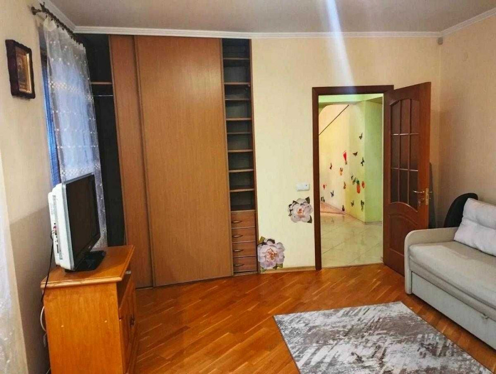 Оренда 1-но кім. квартири Сихів, (Санта-Барбара) Львів - зображення 2