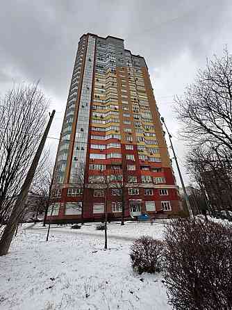 Вул. Героїв Оборони, 10А. 3-кімн. 112 кв.м. Без комісії. Київ