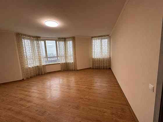 Вул. Героїв Оборони, 10А. 3-кімн. 112 кв.м. Без комісії. Київ