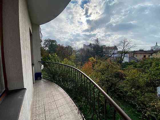 Оренда 2-кім квартири з підземним паркінгом, новобудова біля центру Львів