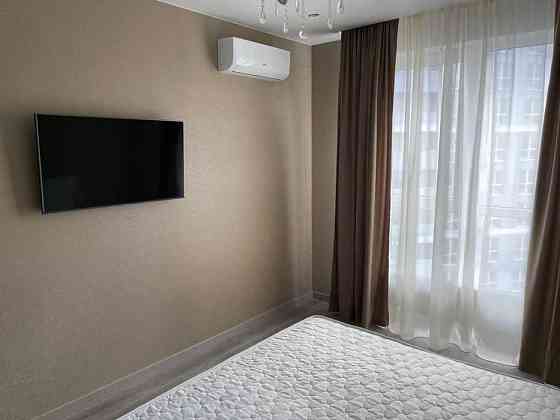 Оренда 1-к квартири на вул. Ревуцького Київ