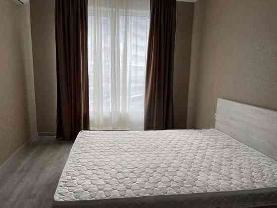 Оренда 1-к квартири на вул. Ревуцького Київ