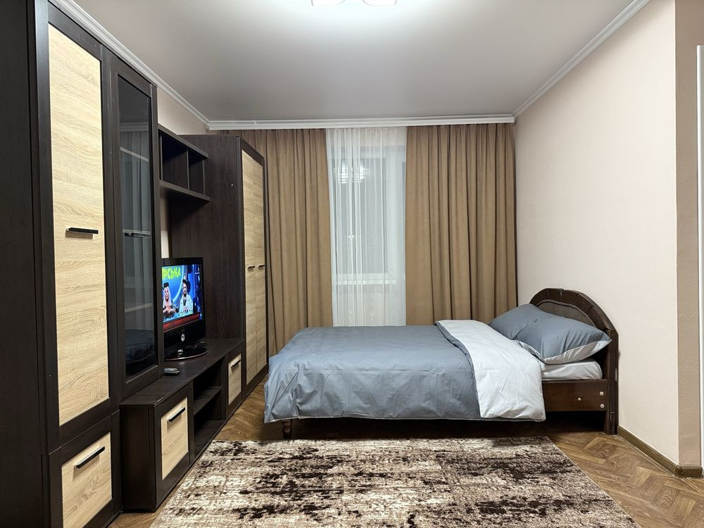 Аренда 1 комнатная квартира от хозяина без комиссии. Безопасный район Кривой Рог - изображение 1