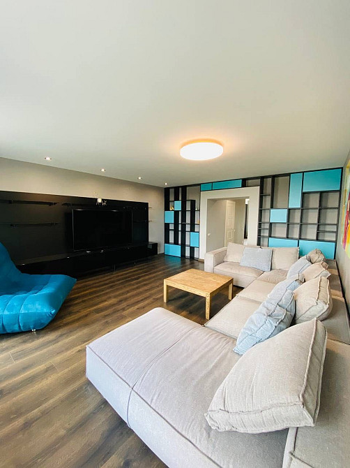 Аренда 2к квартиры Победа Набережная Ривер Парк Дніпро - зображення 2