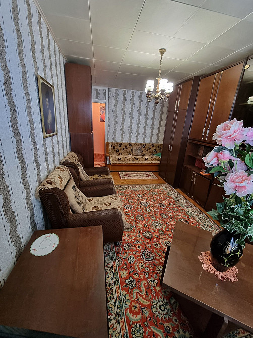 Пл.Оболонська  3 Київ - зображення 2