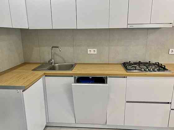 Оренда 2 кім поруч Стометрівки. ЖК Авторський. Перша Здача Ивано-Франковск