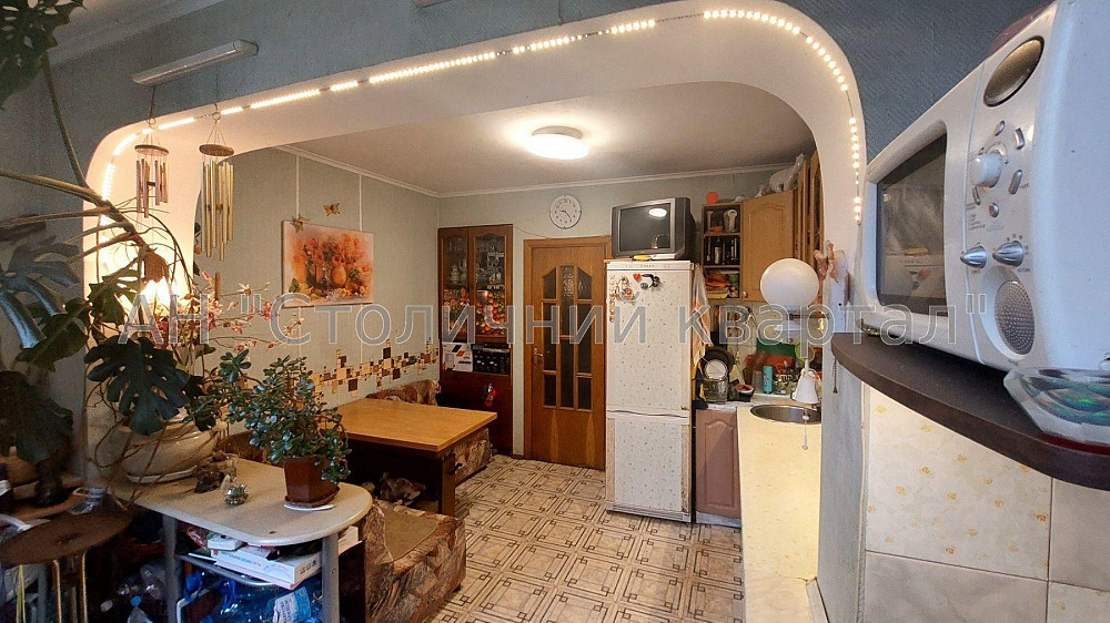 Виноградар Трикімнатна  Мостицька 12 Київ - зображення 1