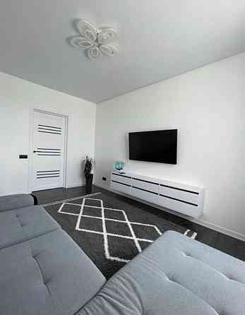 Оренда 2х кімнатної квартири з хорошим сучасним ремонтом в новобудові Хмельницький