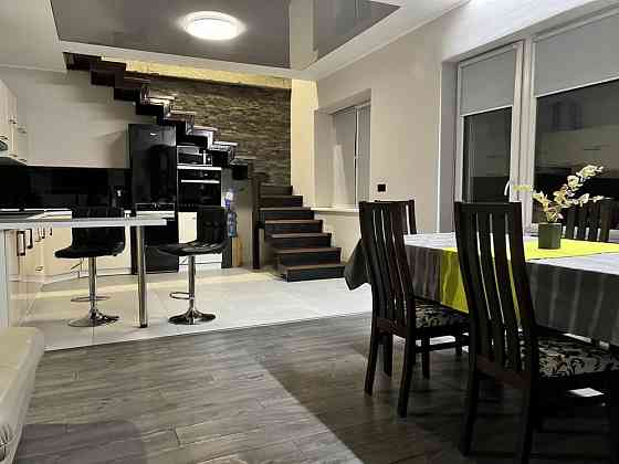 Оренда дворівневої квартири в новобудові Ужгород