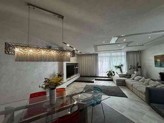 Оренда 2х поверхової квартири Київ