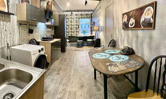 Оренда. 3 кімнатна квартира, будинки 90х років, Польова 57а Львов