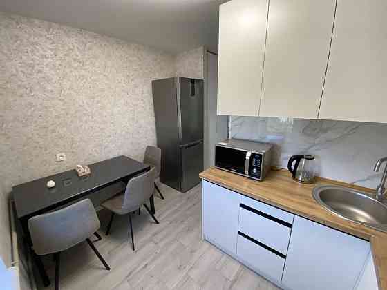 New! 1 ком., Тополь 2, дом 38; Дніпро