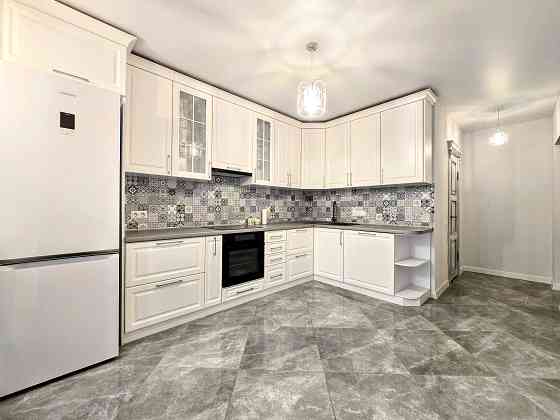 Здається НОВОБУДОВА кухня-студія + спальня вул.МАЗЕПИ в  р-н Кварц. Черновцы