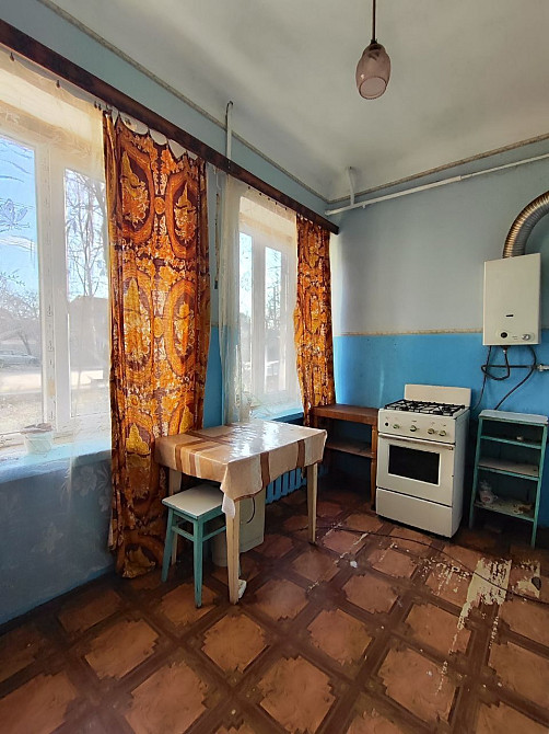 Компактна 1-кім. квартира біля 5-ї школи! Луцьк - зображення 5