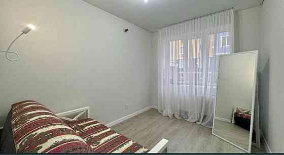 Простора 2к з великою кухнею-вітальнею! Ирпень