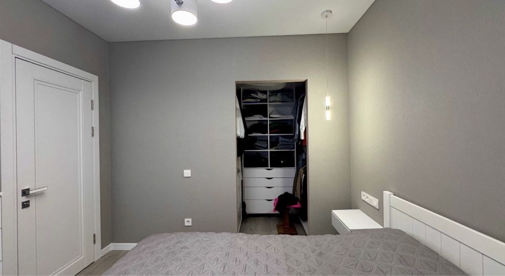 Простора 2к з великою кухнею-вітальнею! Ирпень - изображение 7