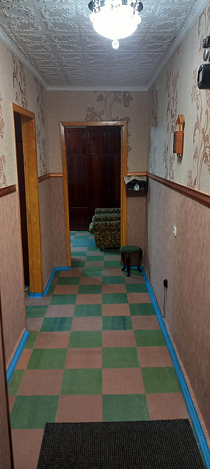 Продам 2ух.к.к 2/9 45м² кирпичный дом р-н Украины АО газ, решотки, бр Каменское (Запорожская обл.) - изображение 3