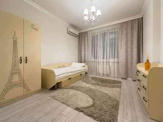 ID 542. River Stone, Дніпровська набережна, 14. Рівер Стоун, Осокорки Киев