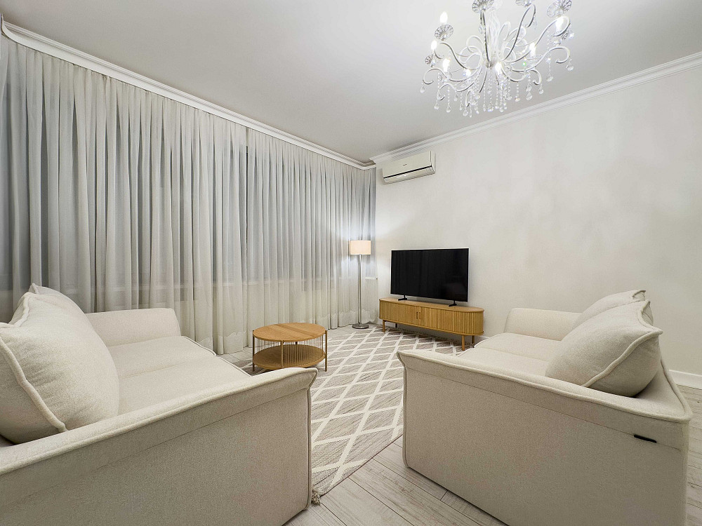 ID 542. River Stone, Дніпровська набережна, 14. Рівер Стоун, Осокорки Киев - изображение 1