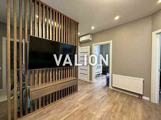 Двохкімнатна в ЖК ParkLand_ПаркЛенд, Юнацька, метро Васильківська Киев