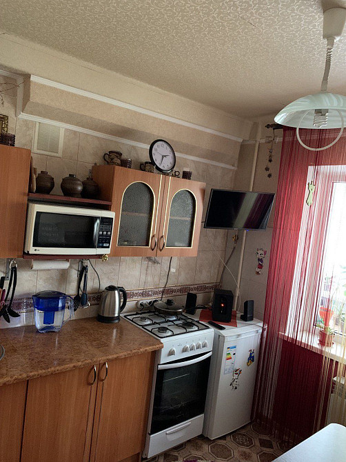 Продам 1 - но кімн , квартиру  біля парку в центрі міста Бровари - зображення 3