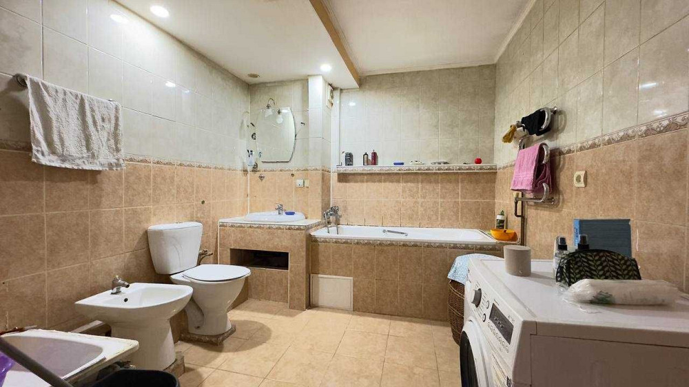 Продається трикімнатна квартира в районі Каскаду Ивано-Франковск - изображение 3