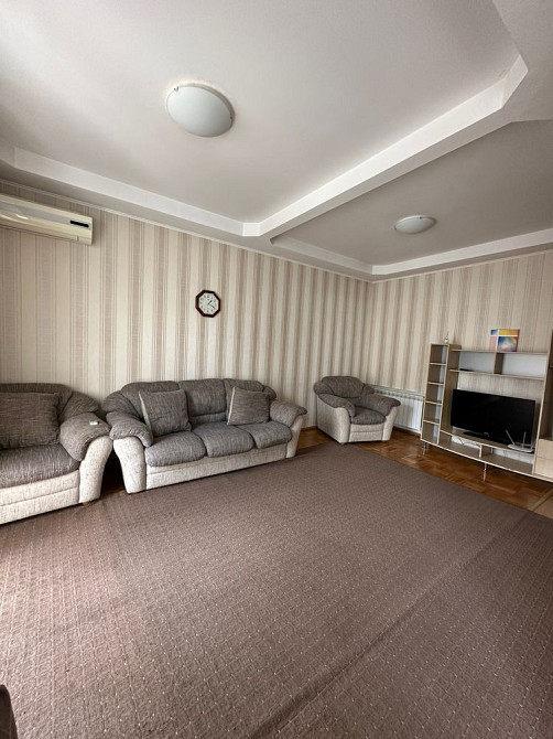 ЦЕНТР! Сталінка! Продам Велику 3 кімн.кв по Пр.Миру Чернігів - зображення 2